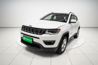 Jeep 指南者 2017款 200T 自动家享四驱版