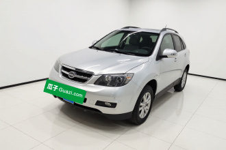 比亚迪S6 2013款 白金版 2.4L 自动尊享型