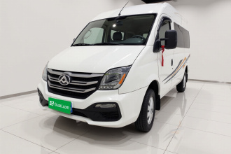 上汽大通MAXUS 新途V80 2023款 2.0T 手动经典傲运通短轴中顶7/8/9座