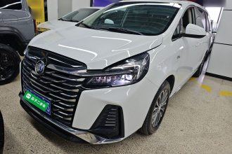 别克GL8 2023款 陆上公务舱 舒适型