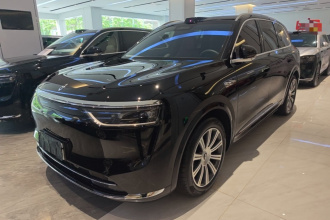 鸿蒙智行 问界M8 2025款 增程 Max+版 53.4kWh 5座版 (192线激光雷达）