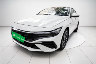 现代 伊兰特 2023款 1.5L CVT LUX尊贵版
