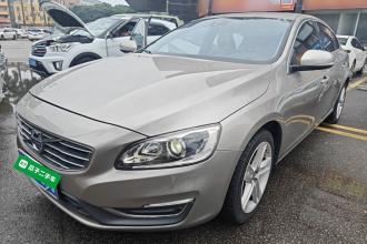 沃尔沃S60 2016款 S60L T5 智驭版