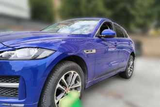 捷豹F-PACE 2018款 改款 2.0T 四驱R-Sport运动版