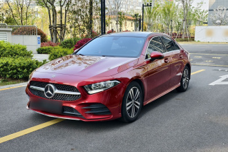 奔驰A级 2019款 A 180 L 运动轿车