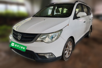 宝骏730 2014款 1.5L 手动舒适型 7座