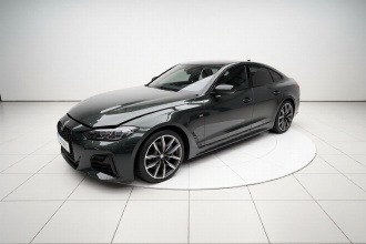 宝马4系 2022款 430i Gran Coupe M运动曜夜套装