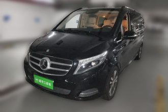 奔驰V级 2016款 V 260 L 尊贵加长版