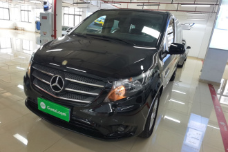 奔驰 威霆 2020款 2.0T 精英版 7座