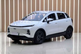 吉利几何E萤火虫 2023款 320KM 乖帅虎 5座