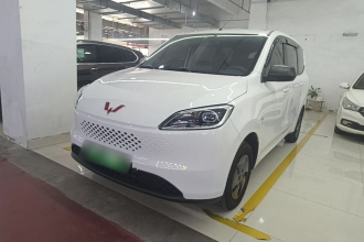 五菱汽车 五菱宏光新能源 2025款 增程式混动 50KM 舒适型