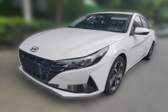 现代 伊兰特 2021款 1.5L CVT LUX尊贵版