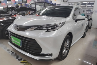 丰田 赛那SIENNA 2024款 2.5L混动 舒适版