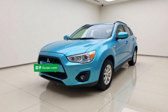 三菱 劲炫ASX 2013款 2.0L CVT两驱精英版