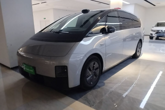 理想汽车 理想MEGA 2024款 Ultra