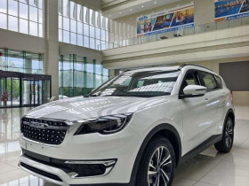 捷途X70 2023款 1.5T DCT旗舰版 5座