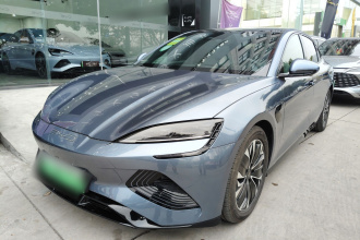 比亚迪 海豹 2023款 冠军版 550km 尊贵型