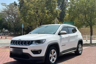 Jeep 指南者 2017款 200T 自动舒享版