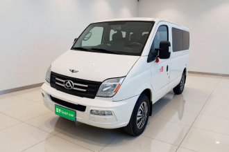 上汽大通MAXUS 新途V80 2021款 2.0T 手动经典傲运通短轴超低顶7/8/9座