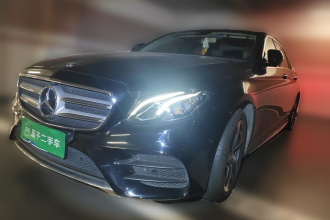 奔驰E级 2019款 E 300 L 运动豪华型