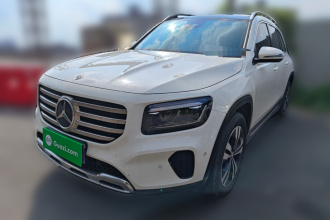 奔驰GLB 2023款 改款 GLB 200 动感型