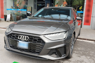 奥迪A4L 2022款 40 TFSI 豪华动感型