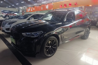 宝马X5 2022款 改款 xDrive 30Li 尊享型M运动套装