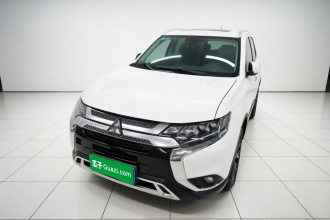 三菱 欧蓝德 2019款 2.4L 四驱致享版 5座 国V