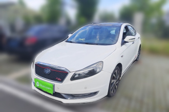 奔腾B70 2016款 1.8T 自动运动尊贵型