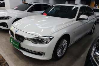 宝马3系 2015款 320Li 超悦版豪华设计套装