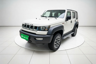 北京越野BJ40 2016款 40L 2.3T 手动四驱尊享版