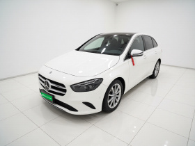 奔驰B级 2021款 B 200 动感型