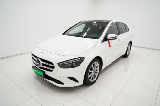 奔驰B级 2021款 B 200 动感型