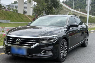 大众 帕萨特 2019款 330TSI 豪华版 国VI