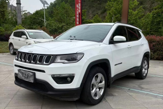 Jeep 指南者 2017款 200T 自动家享版