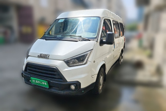江铃 特顺 2019款 2.8T商运型短轴中顶6座国VI JX493