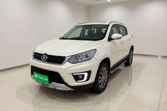北京汽车 绅宝X35 2016款 1.5L 手动精英版