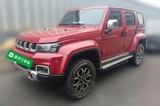 北京越野 北京BJ40 2023款 2.0T 自动四驱城市猎人版至尊型