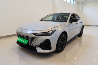 长安UNI-V 2022款 1.5T 尊贵型
