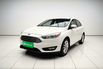 福特 福克斯 2018款 三厢经典 1.6L 自动风尚型智行版