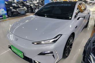 吉利银河 银河E8 2025款 700km 远航智驾版