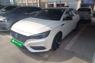 名爵 MG6 2019款 20T 自动Trophy竞技版+运动尾排竞速套装