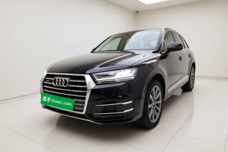 奥迪Q7 2019款 45 TFSI S line运动型