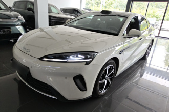 比亚迪 海豹07 DM-i 2026款 DM-i 1.5T 230km 旗舰型