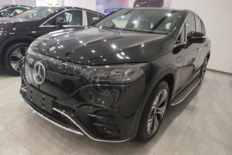 奔驰EQE SUV 2024款 500 4MATIC 豪华版
