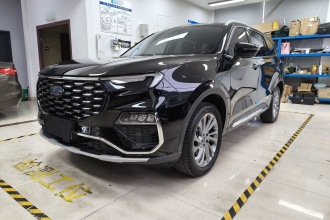 福特 领裕 2023款 EcoBoost 225 尊领型 7座（2/2/3）