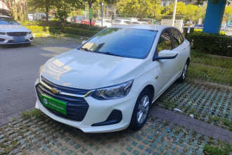 雪佛兰 科沃兹 2022款 325T 自动欣悦版