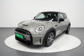 MINI 2022款 2.0T COOPER S CABRIO 艺术家