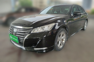 丰田 皇冠 2015款 2.0T 时尚版