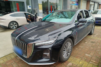 红旗H5 2023款 2.0T 自动智联旗享版